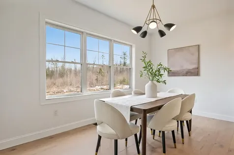 24 Colby Farm Road Chester NH 03036