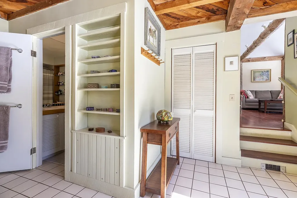 6963 South Road Woodstock VT 05071