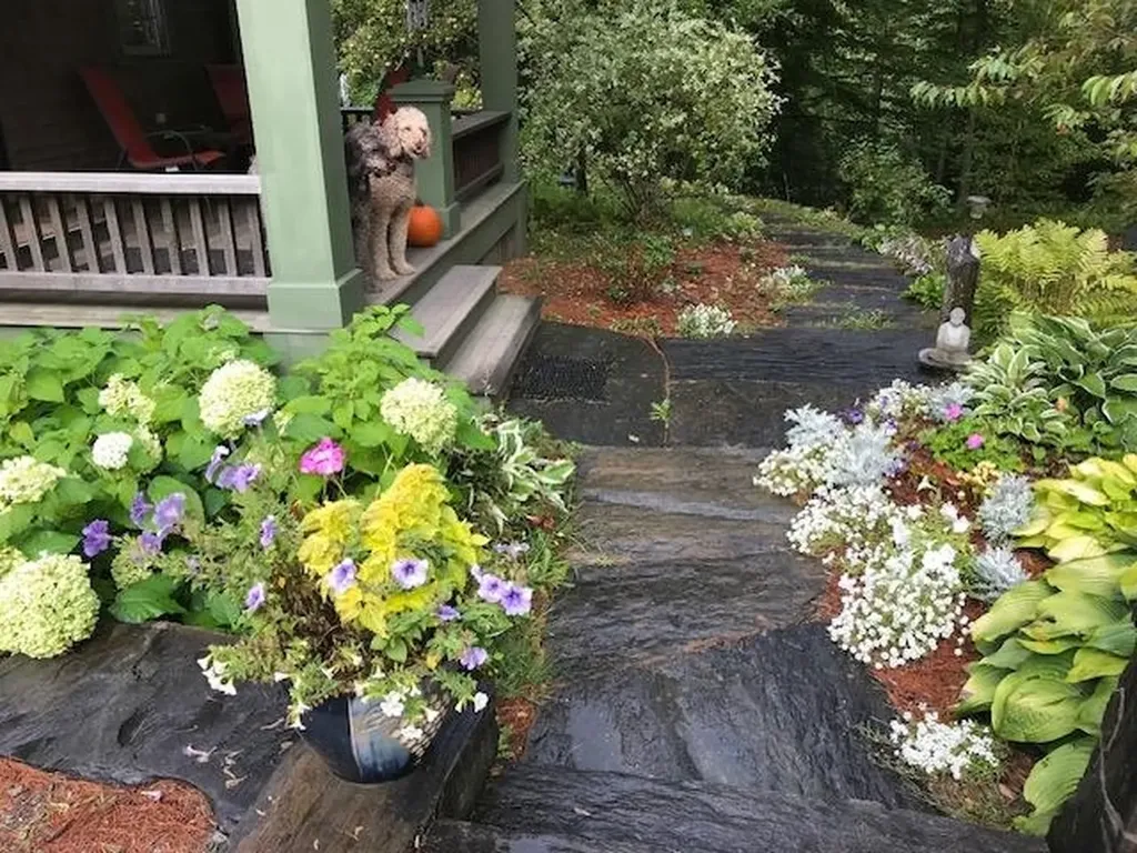 6963 South Road Woodstock VT 05071