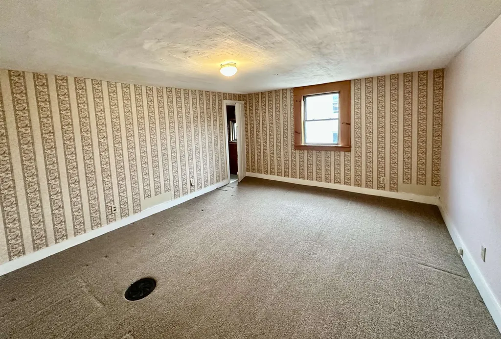 63 South Main Street Newport NH 03773