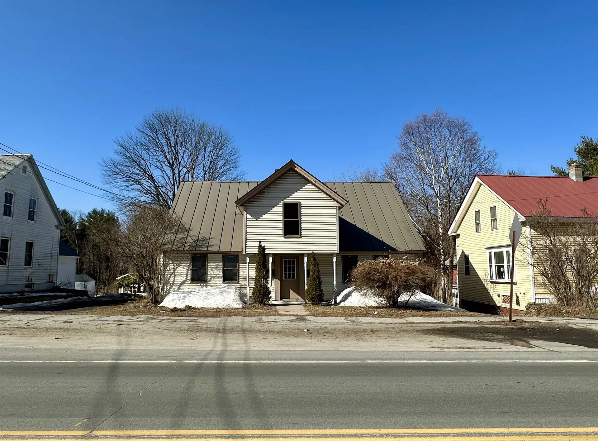 63 South Main Street Newport NH 03773