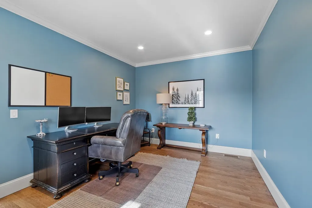 23 Austin Lane Hollis NH 03049