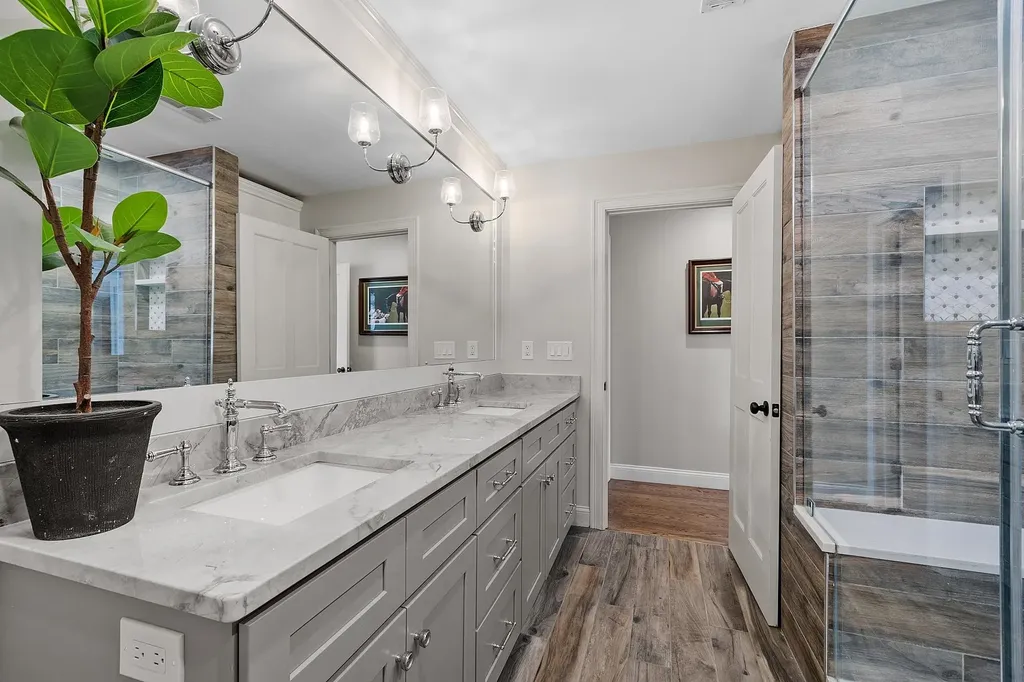 23 Austin Lane Hollis NH 03049