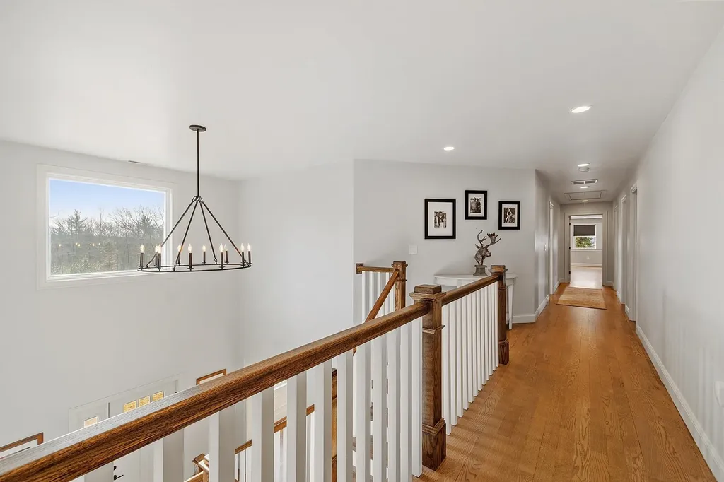 23 Austin Lane Hollis NH 03049