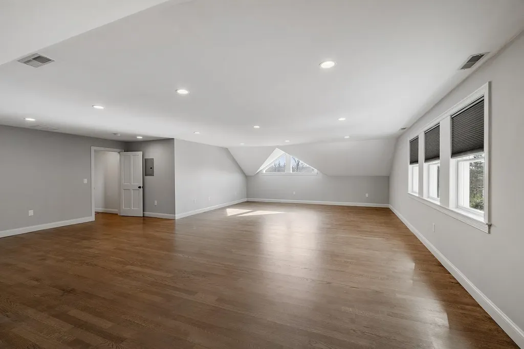 23 Austin Lane Hollis NH 03049