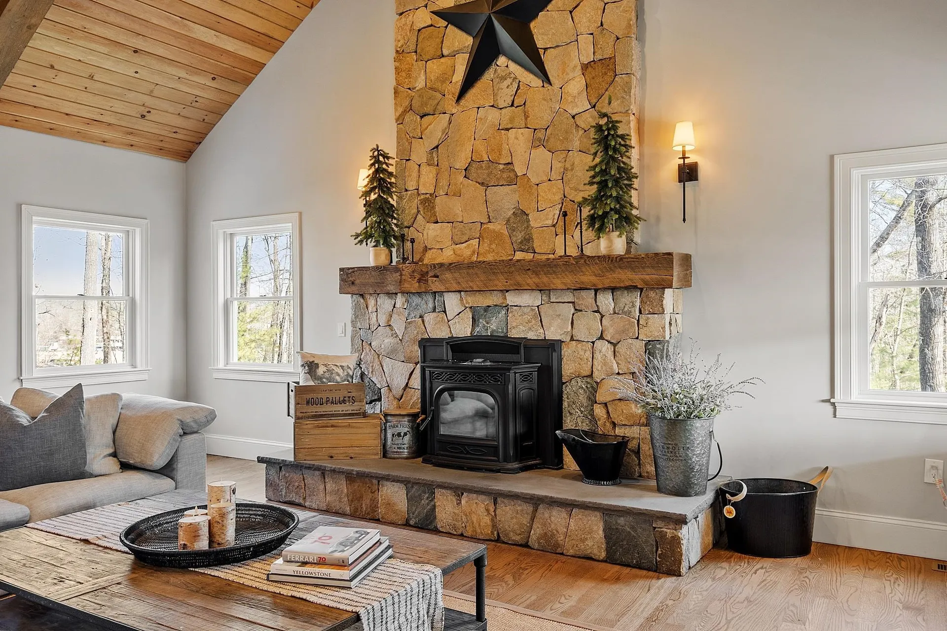 23 Austin Lane Hollis NH 03049