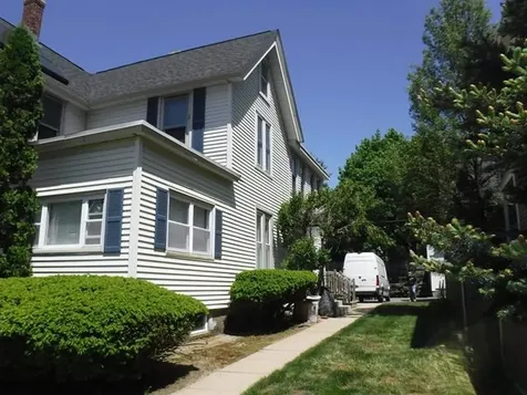 205 Ash Street Manchester NH 03104
