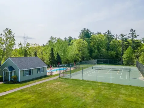 11 Sullivan Way Laconia NH 03246