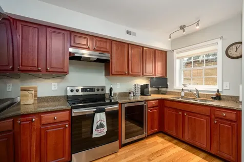 11 Sullivan Way Laconia NH 03246