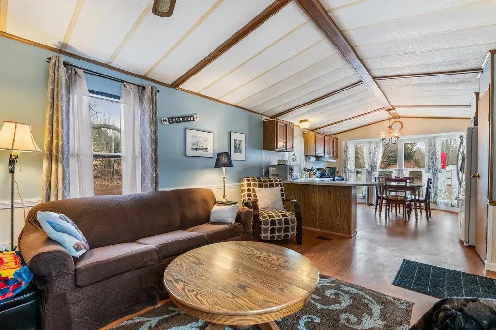 32 Country Club Drive Newport NH 03773