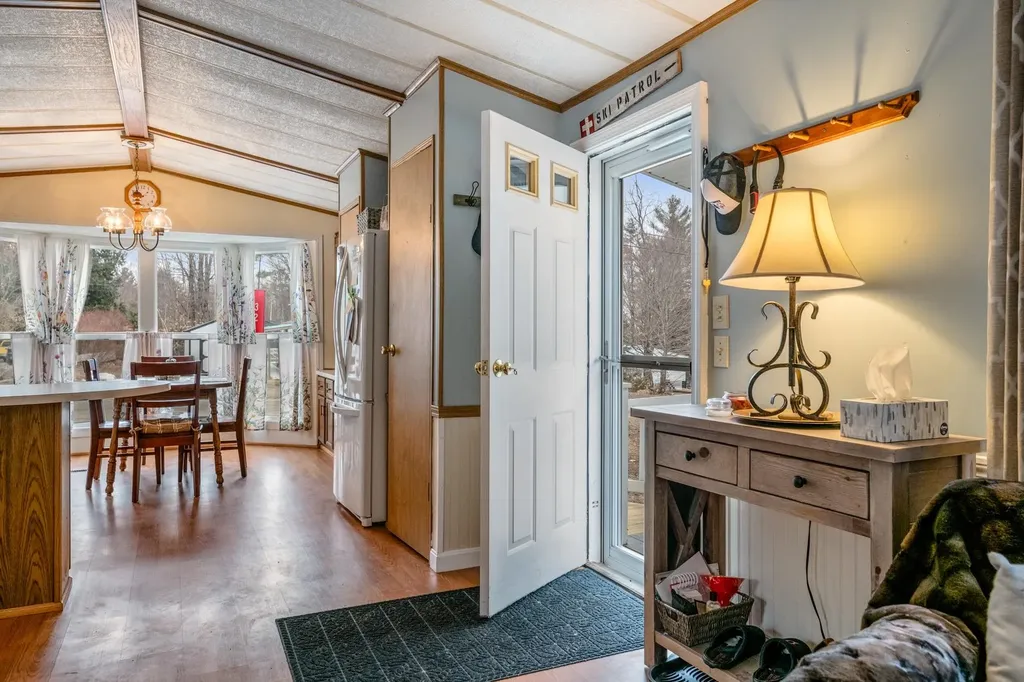 32 Country Club Drive Newport NH 03773