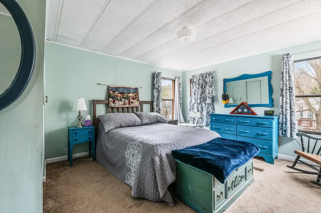 32 Country Club Drive Newport NH 03773