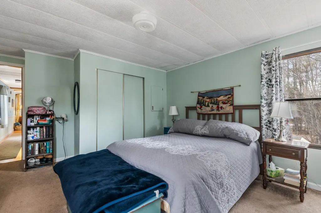 32 Country Club Drive Newport NH 03773