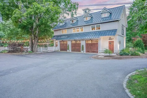 241 Wallace Road Bedford NH 03110