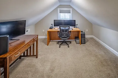 121 Emerald Lane Dover NH 03820
