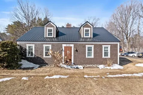 525 Whittier Highway Moultonborough NH 03254