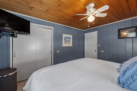 525 Whittier Highway Moultonborough NH 03254