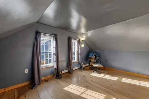 525 Whittier Highway Moultonborough NH 03254