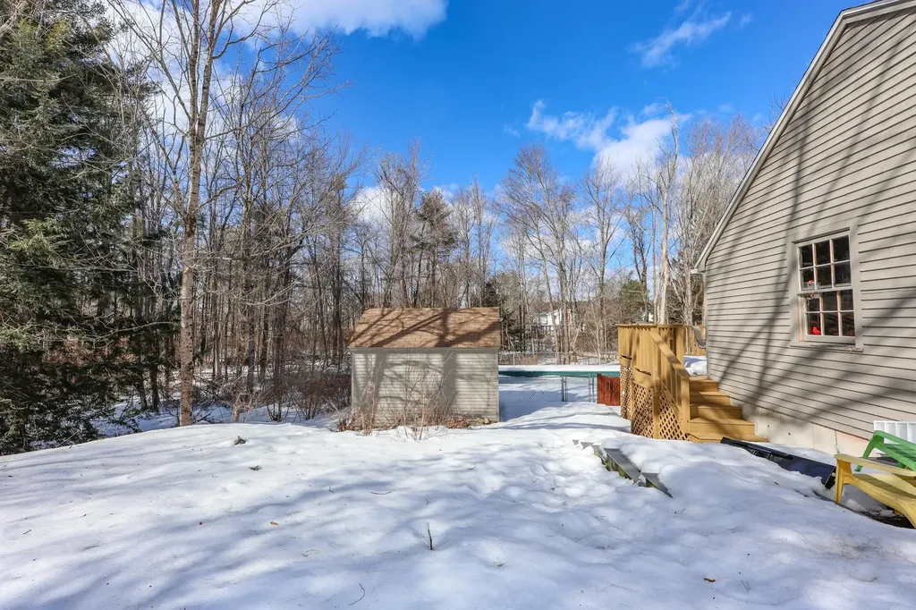 20 Worthley Hill Road Goffstown NH 03045