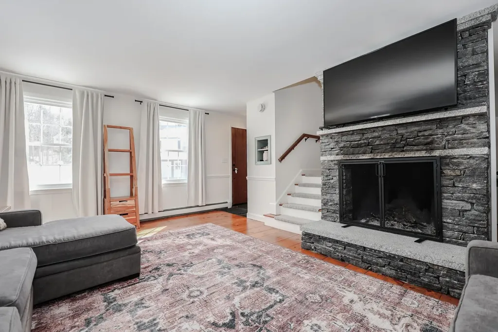 20 Worthley Hill Road Goffstown NH 03045