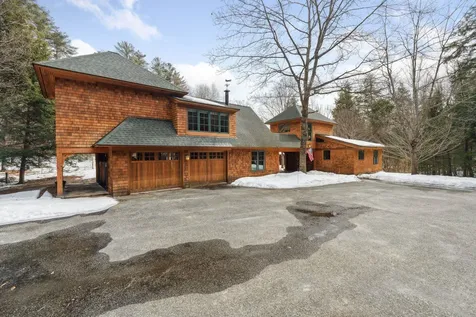 27 Burkehaven Lane Sunapee NH 03782