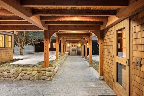 27 Burkehaven Lane Sunapee NH 03782