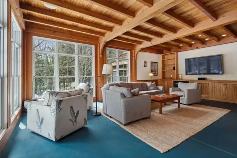 27 Burkehaven Lane Sunapee NH 03782