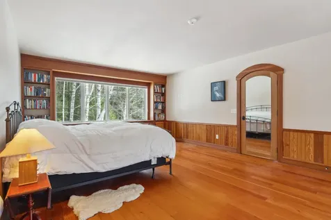 27 Burkehaven Lane Sunapee NH 03782