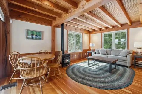 27 Burkehaven Lane Sunapee NH 03782