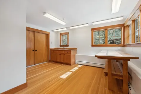 27 Burkehaven Lane Sunapee NH 03782