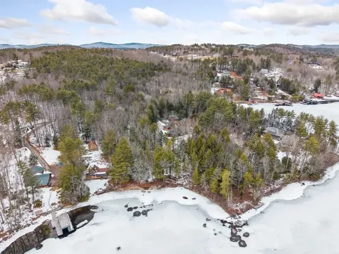 27 Burkehaven Lane Sunapee NH 03782