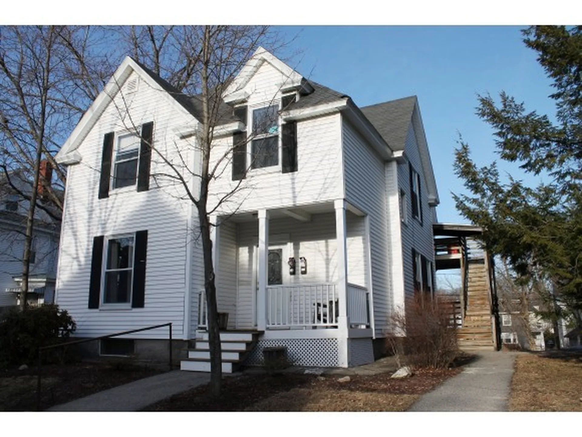 77 Liberty Street Manchester NH 03104