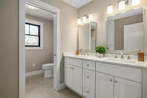 195 Amesbury Road Kensington NH 03833
