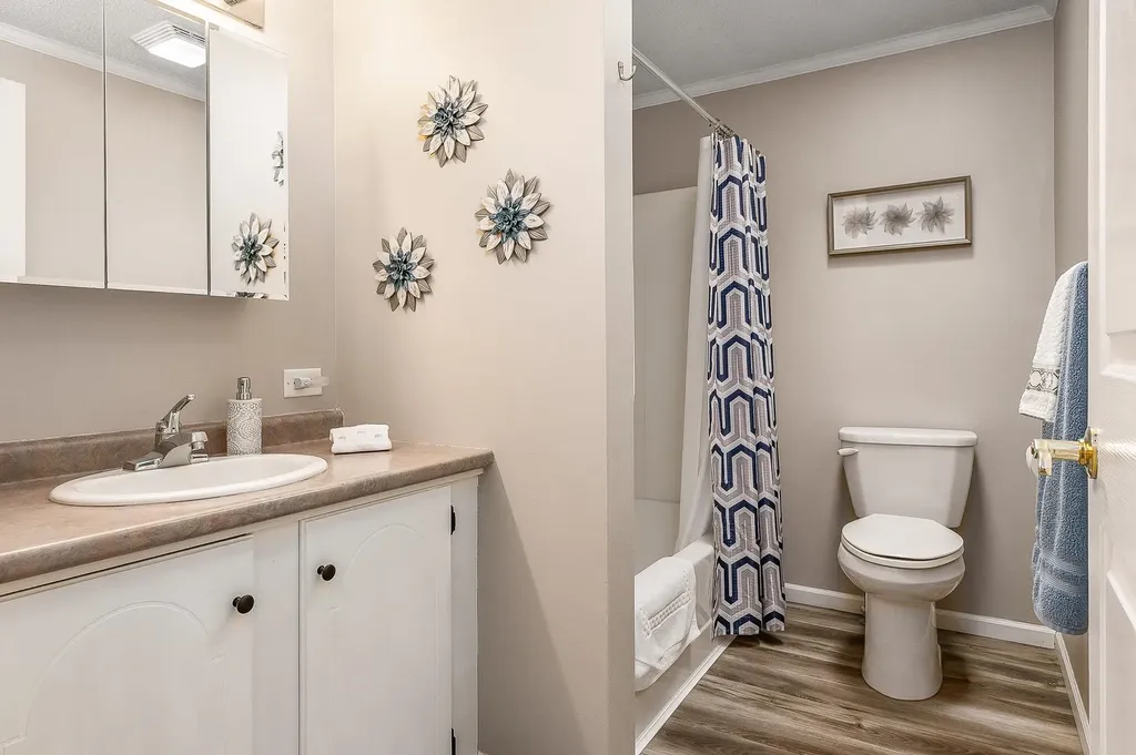 132 Eagle Drive Rochester NH 03868