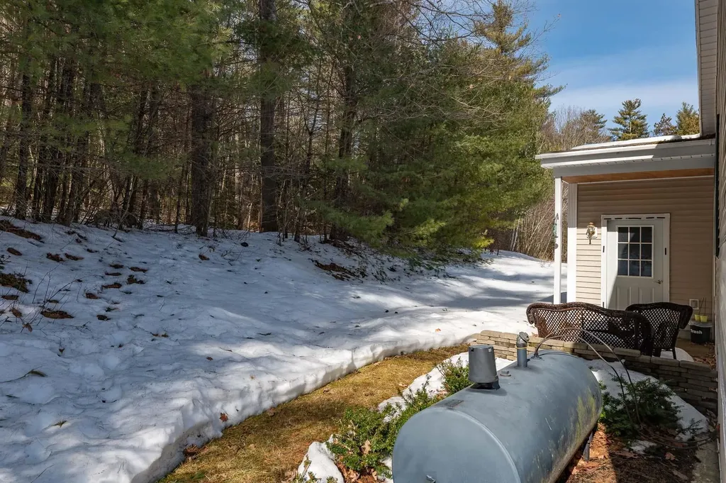132 Eagle Drive Rochester NH 03868