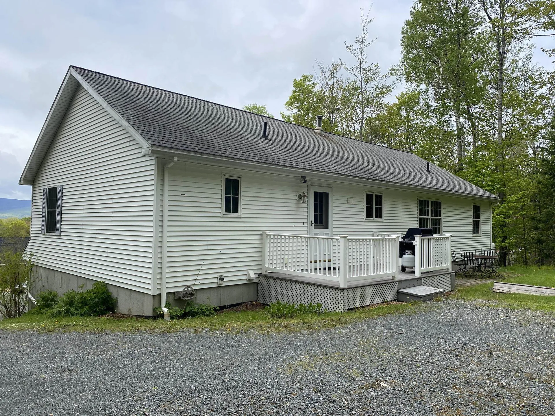 17 Old Town Road Dover VT 05356