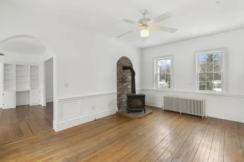 61 Elm Street Walpole NH 03608