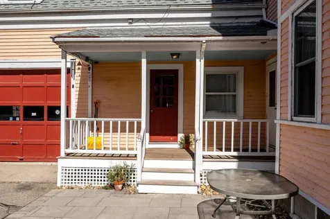 221 Atlantic Avenue North Hampton NH 03862