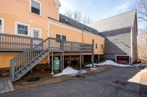 221 Atlantic Avenue North Hampton NH 03862