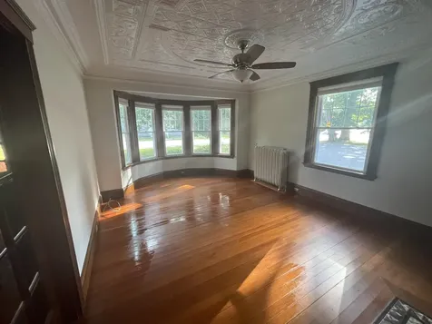 221 Atlantic Avenue North Hampton NH 03862