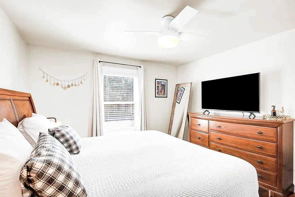 94 Grant Road Newmarket NH 03857