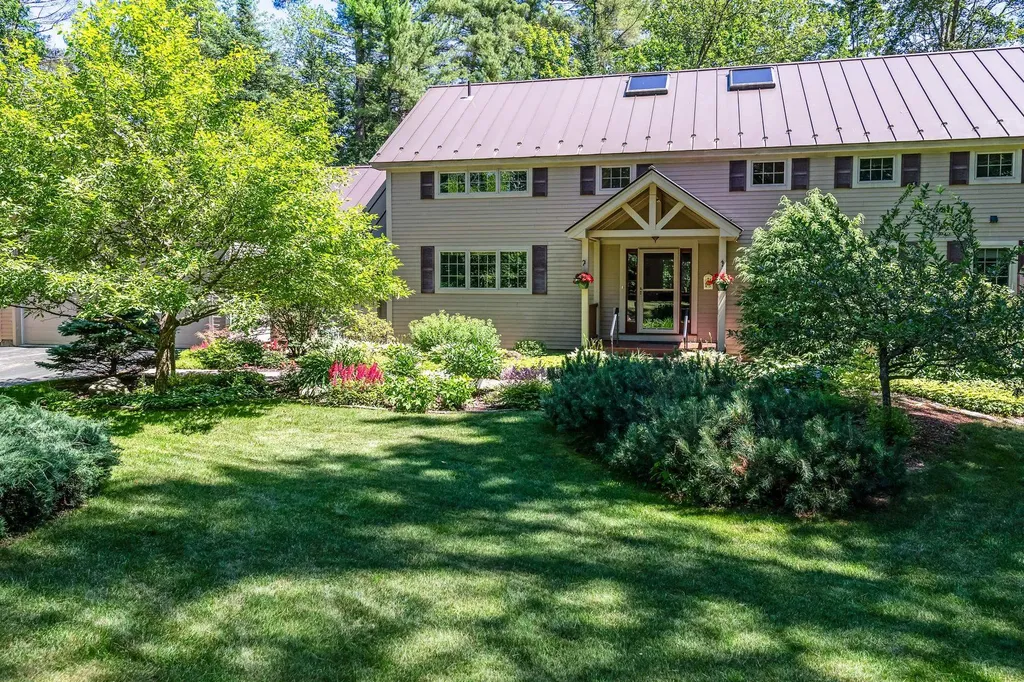 56 Fairway Drive Grantham NH 03753