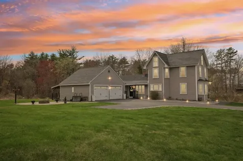 53 Stage Road Hampstead NH 03841