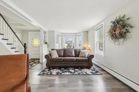 53 Stage Road Hampstead NH 03841