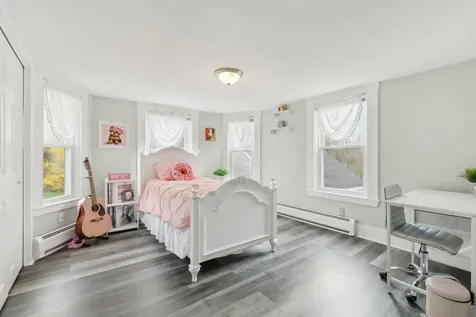 53 Stage Road Hampstead NH 03841