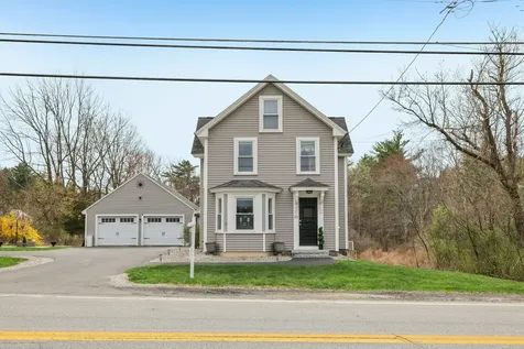 53 Stage Road Hampstead NH 03841