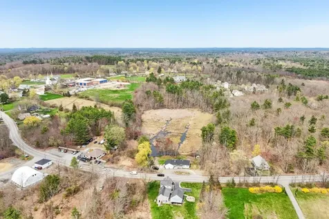 53 Stage Road Hampstead NH 03841