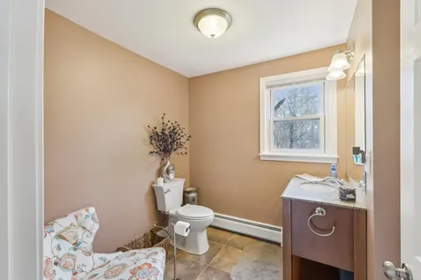 53 Stage Road Hampstead NH 03841