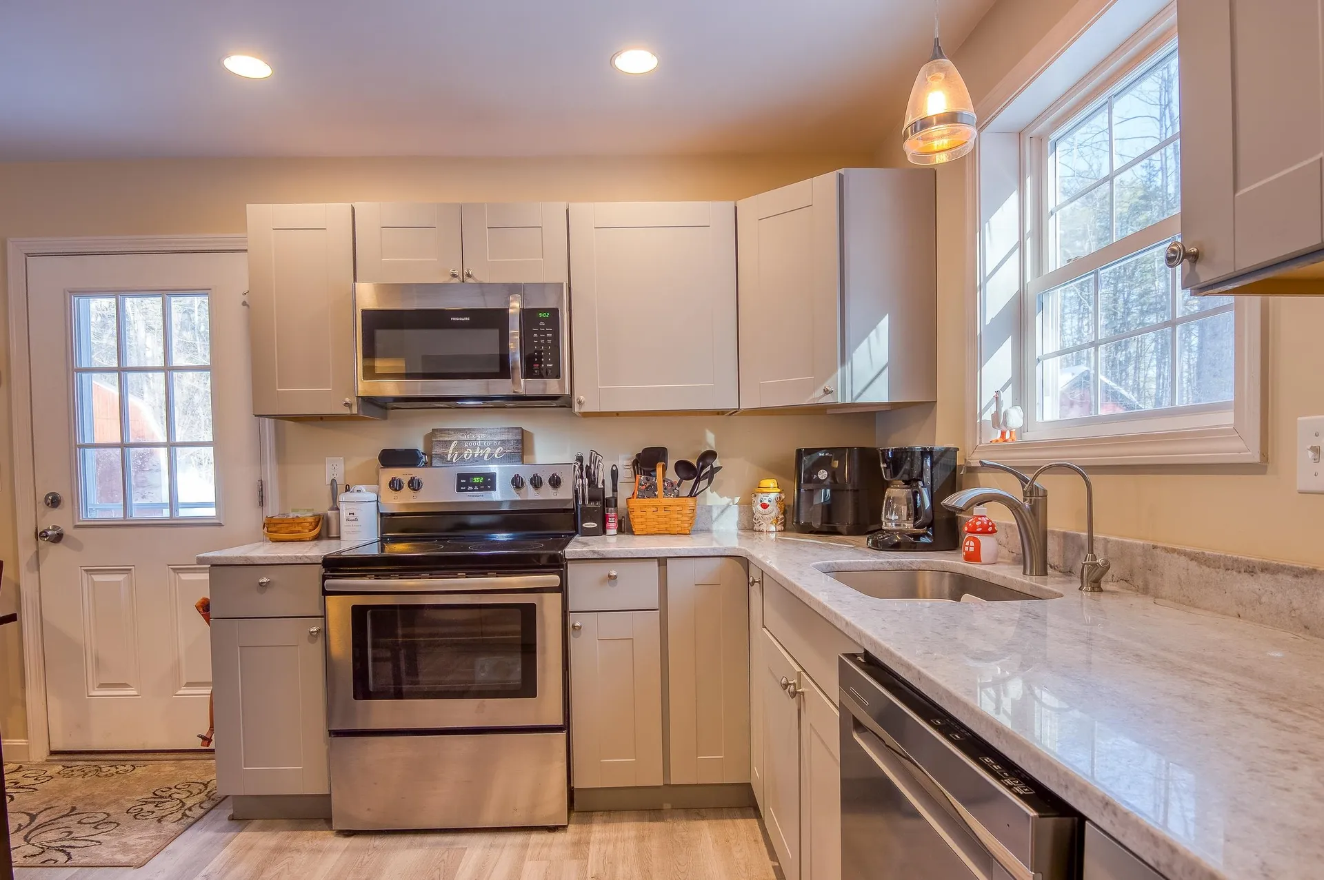 131 Poco Drive Tamworth NH 03886