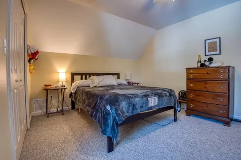 131 Poco Drive Tamworth NH 03886